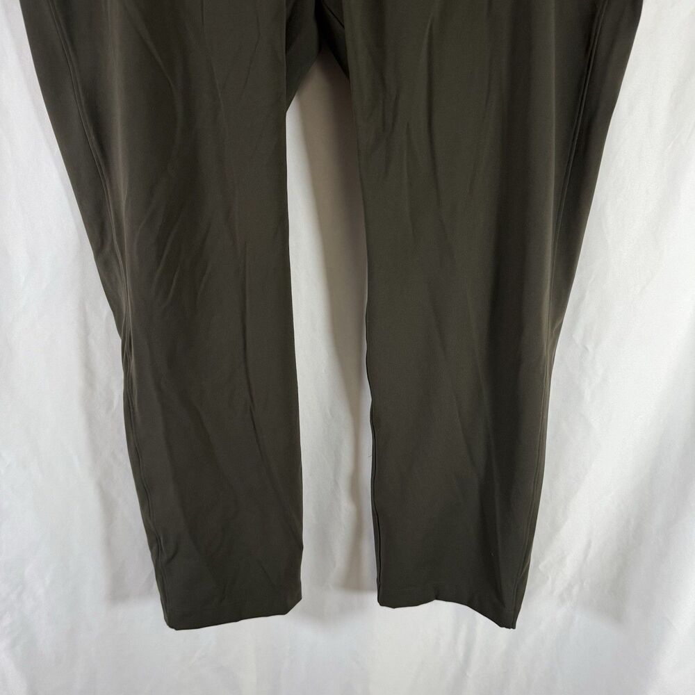 Lululemon Joggers Women's 12 Green Pull On Drawstring Nylon Blend 27.5" Inseam - Picture 3 of 9